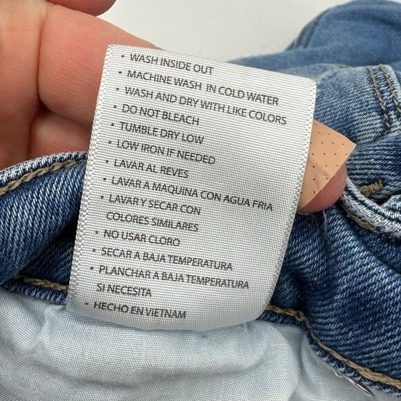 KanCan Estilo Medium Rise Distressed Knee Butterfly Button Jeans Womens 15/31 - Picture 15 of 16